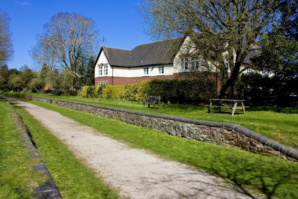 Heywood Hall Denstone エクステリア 写真