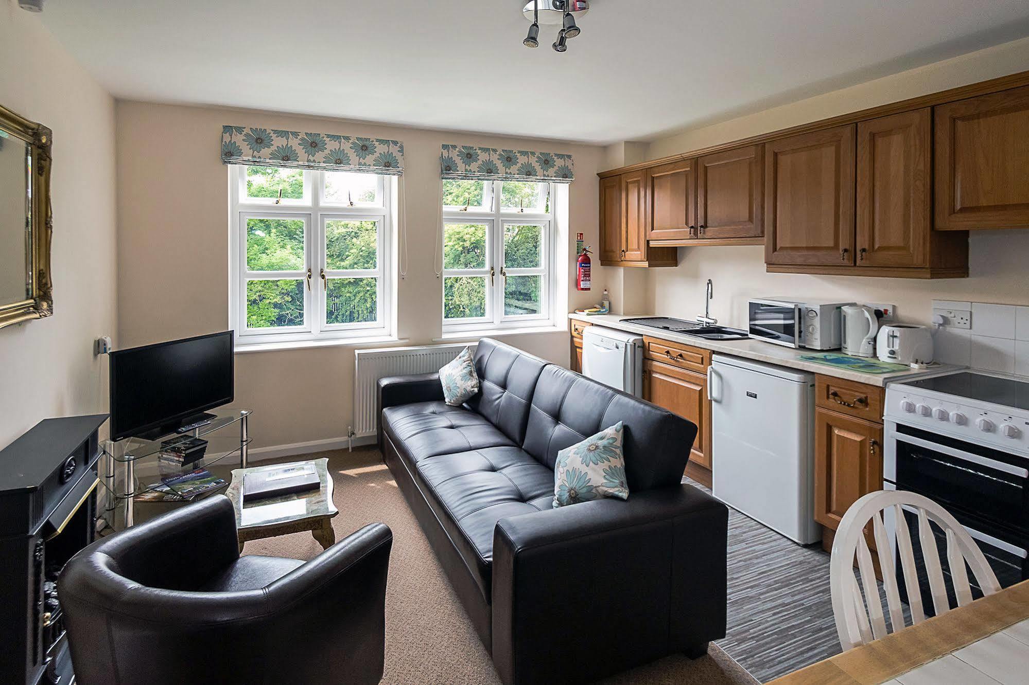 Heywood Hall Denstone エクステリア 写真