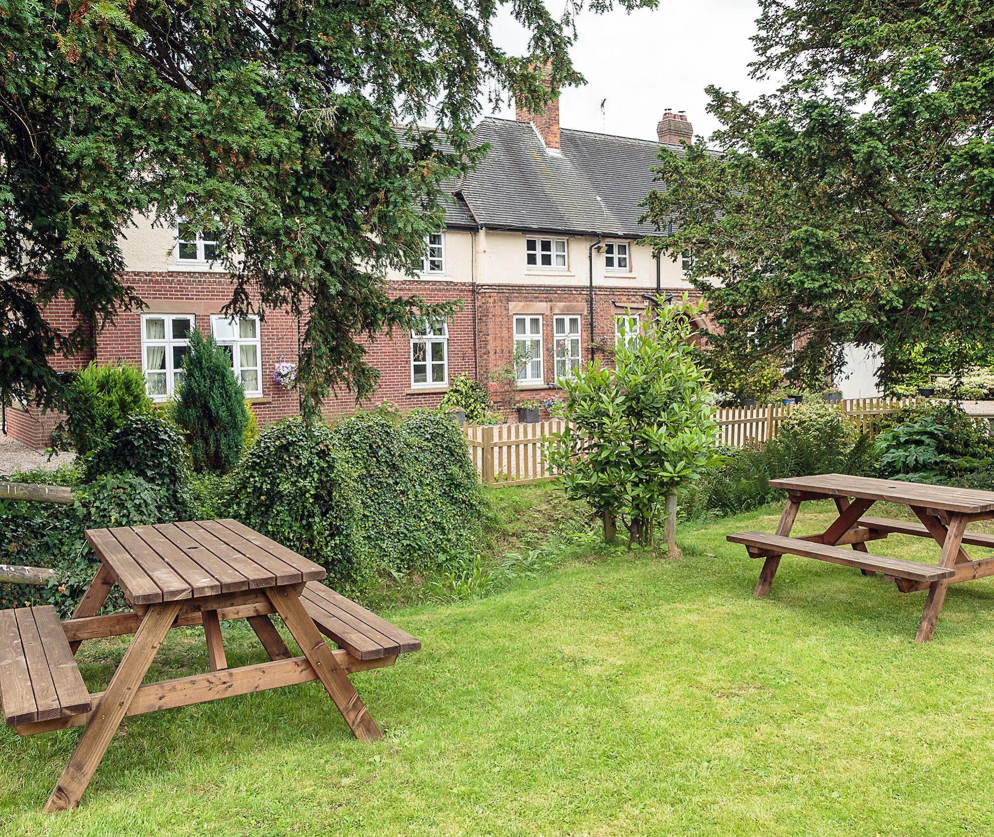 Heywood Hall Denstone エクステリア 写真